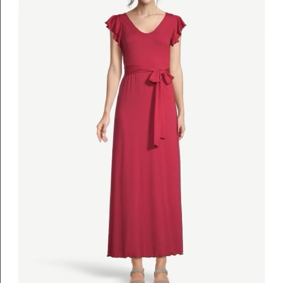 Ann Taylor Dresses & Skirts - Ann Taylor red maxi dress